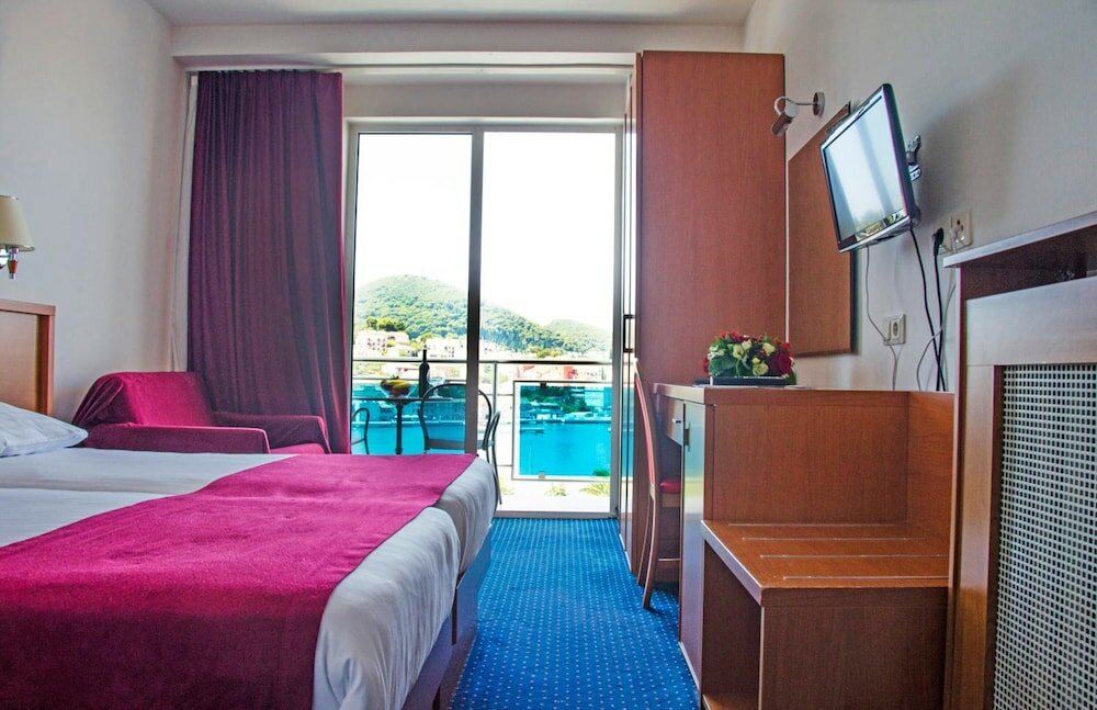 Фото Hotel Petka