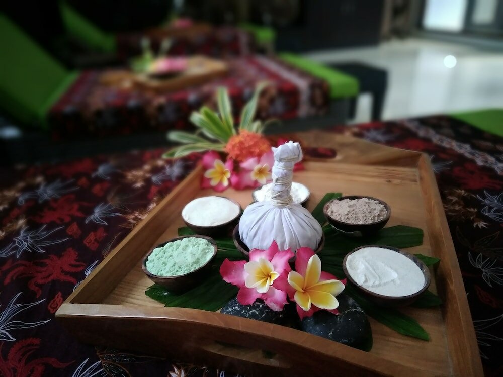 Фото The Radiant Hotel