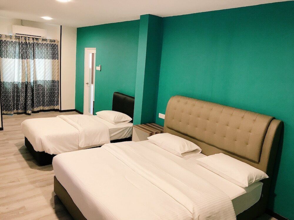 Фото S. S. Hotel Seremban