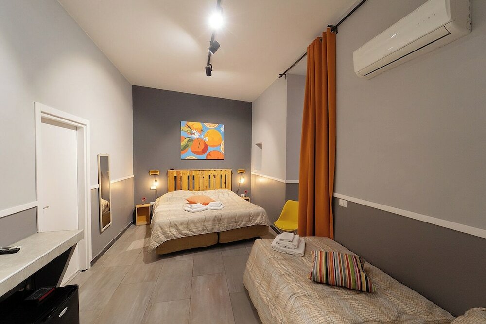 Фото H.G. Boutique Toledo Napoli Centro