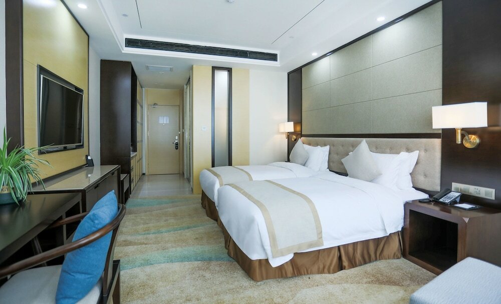 Фото Hundred Hotel