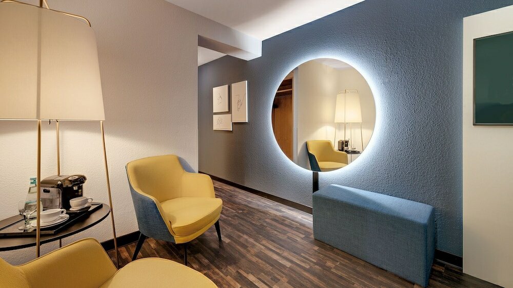 Фото Hotel the Yard Bad Honnef