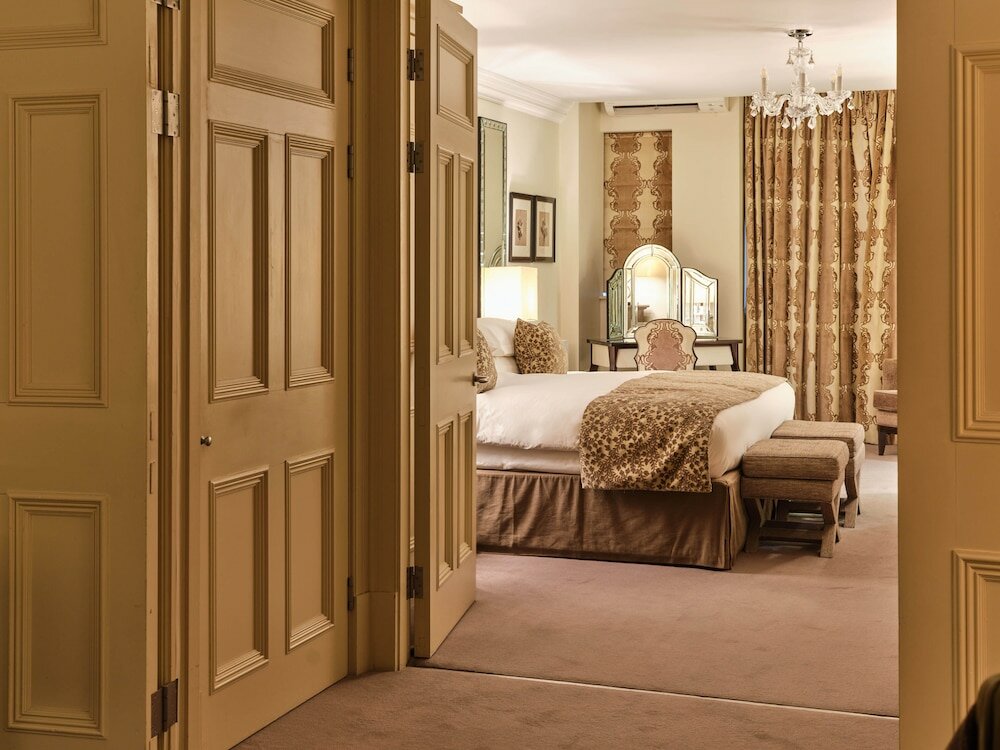 Фото The Apartments by The Sloane Club