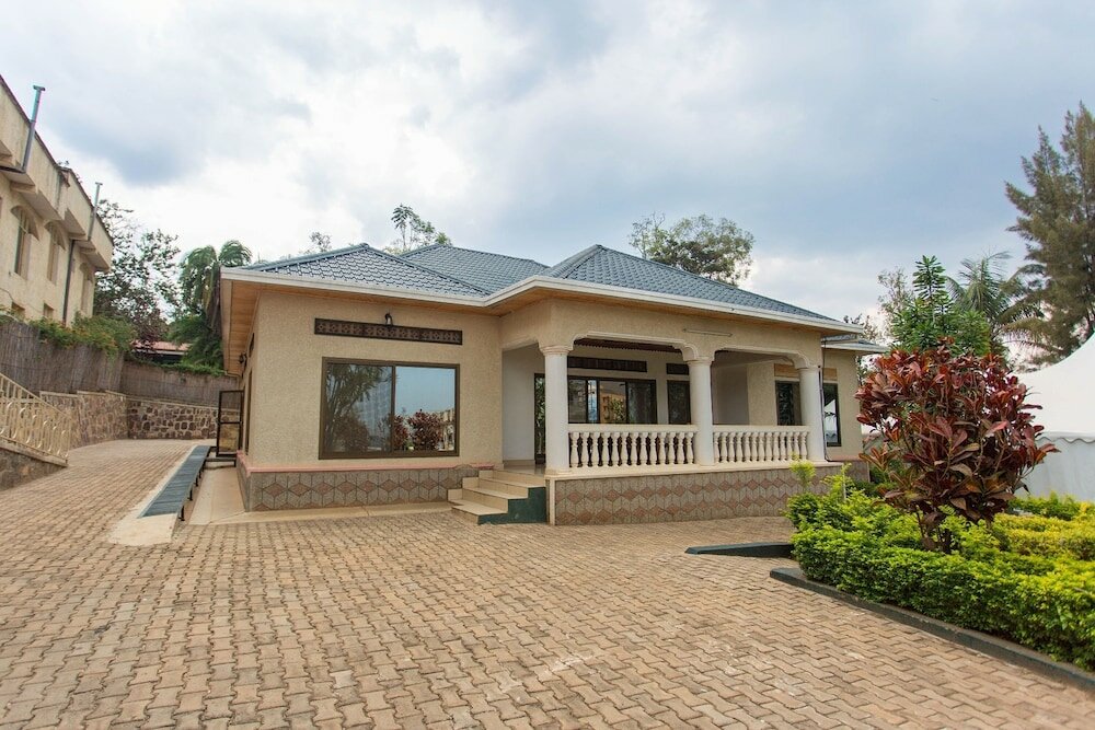 Фото Iris Guesthouse