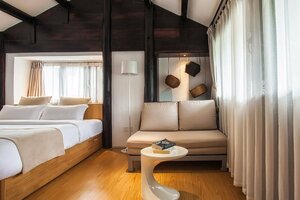 Гостиница The Bivou Lijiang