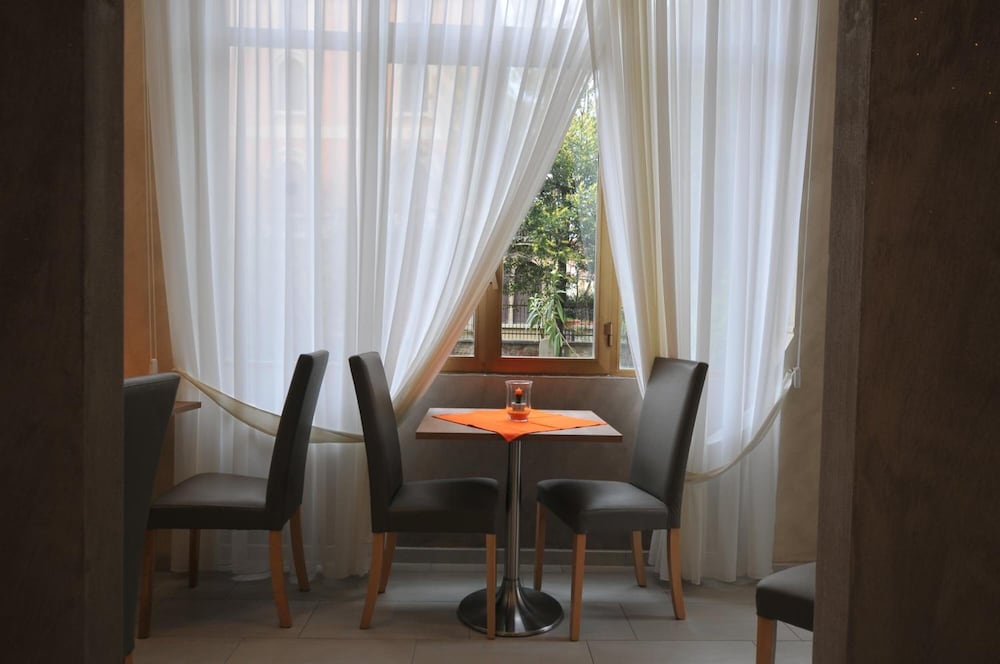 Фото Hotel Montecarlo