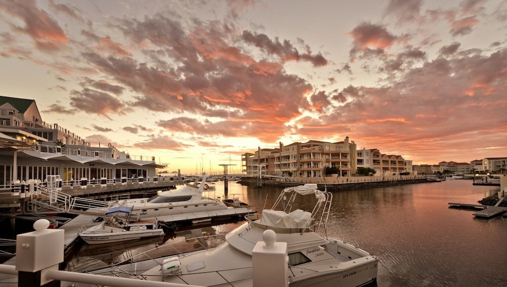 Фото Krystal Beach Hotel