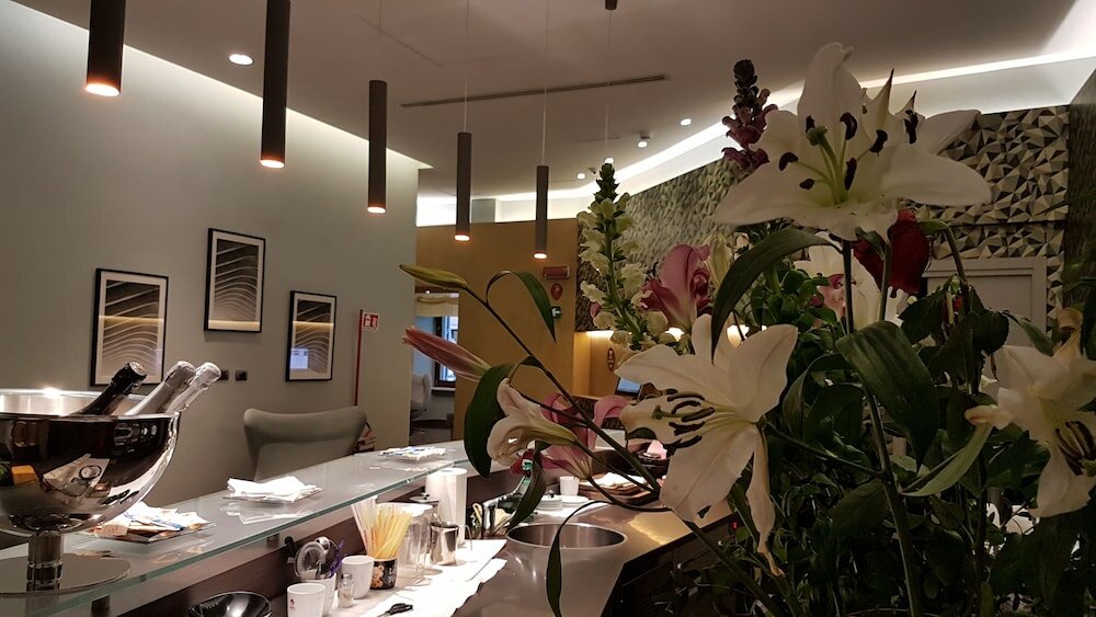 Фото Monti Palace Hotel