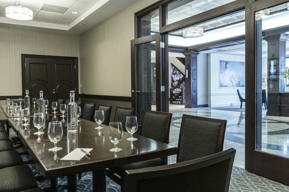 Фото La Banque Hotel