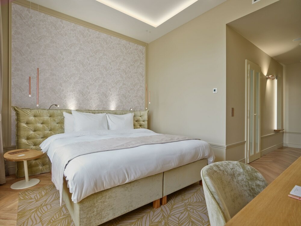 Фото Mamaison Hotel Riverside Prague