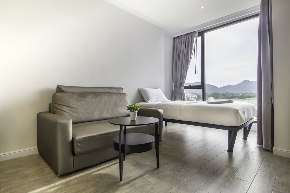 Фото Hataara Hotel