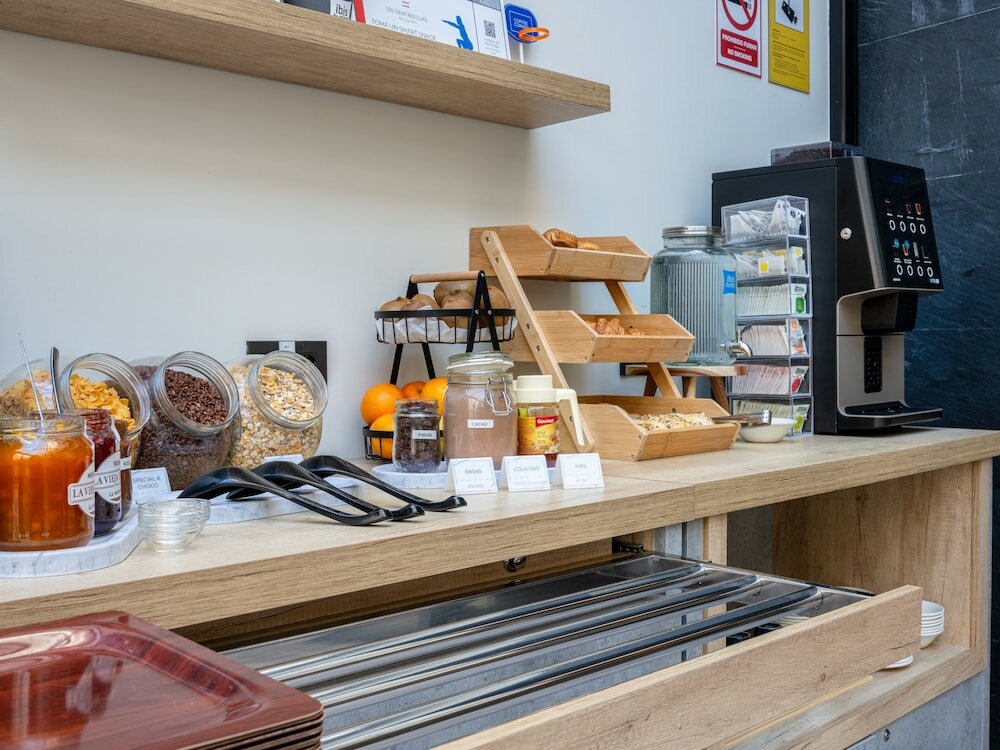 Фото Ibis budget Madrid Centro Lavapies