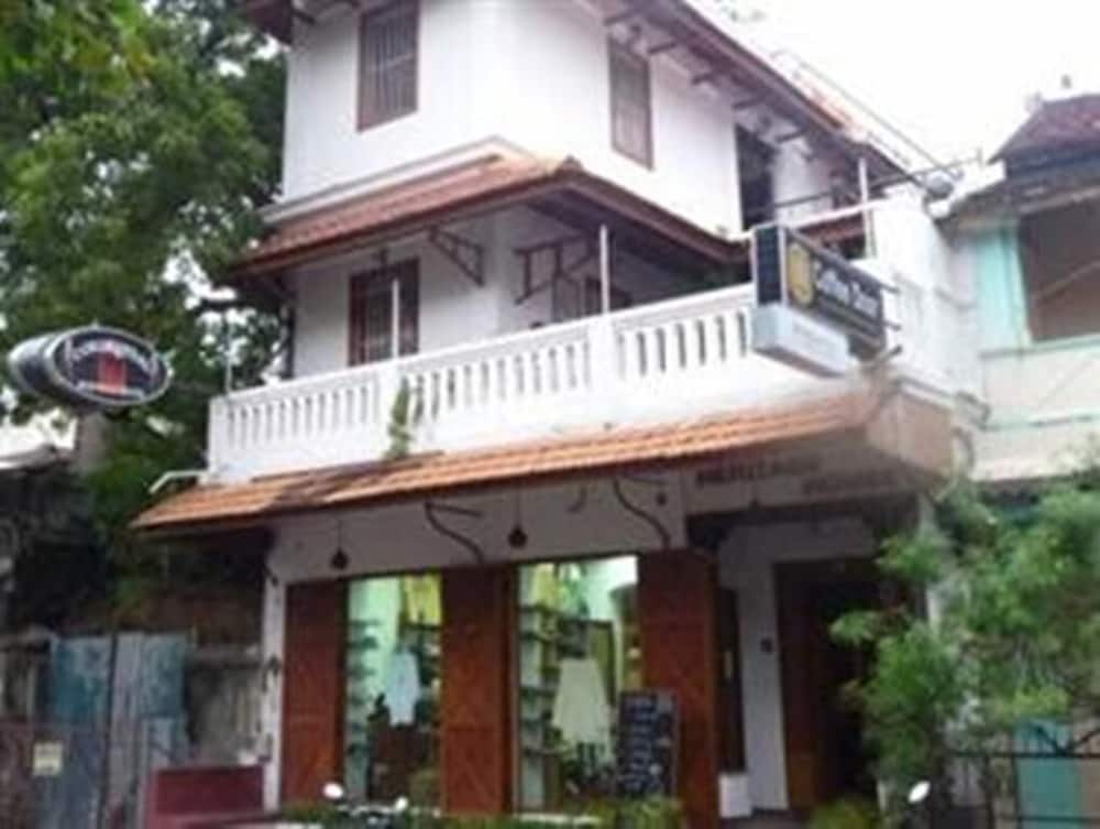 Фото Hotel Coramandal Heritage