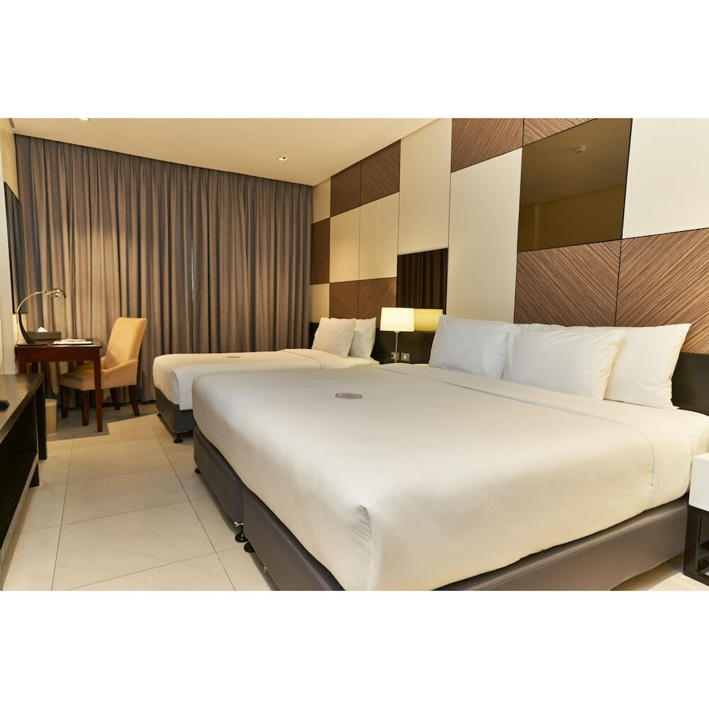 Фото Summit Hotel Tacloban