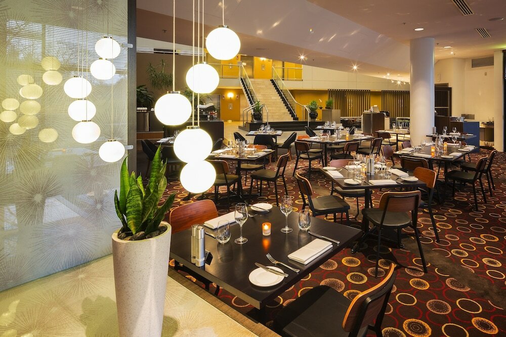 Фото Crowne Plaza Canberra