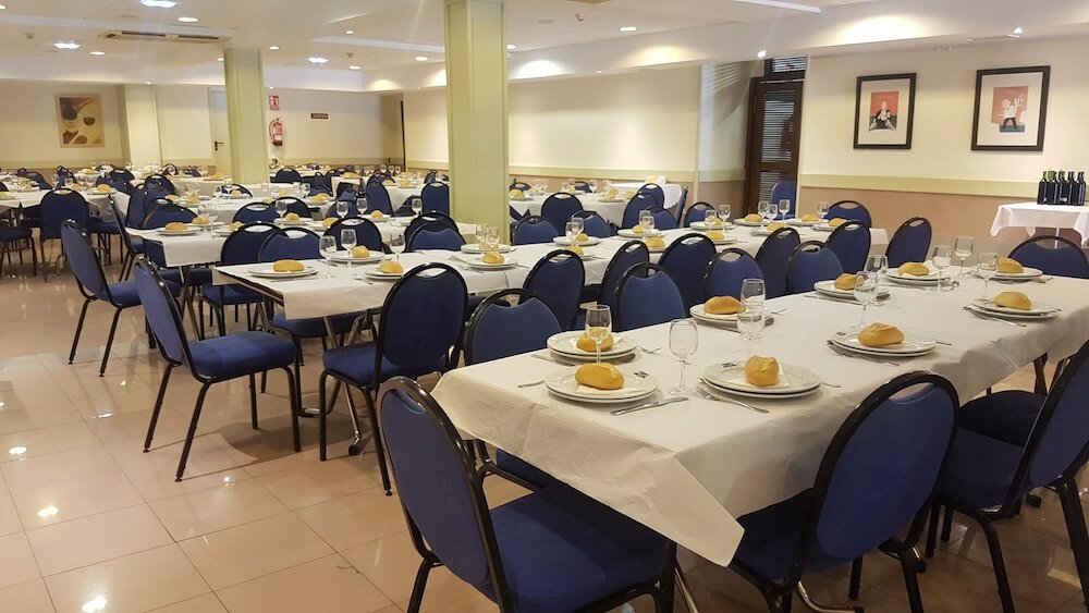 Фото Hotel Arcea Villaviciosa