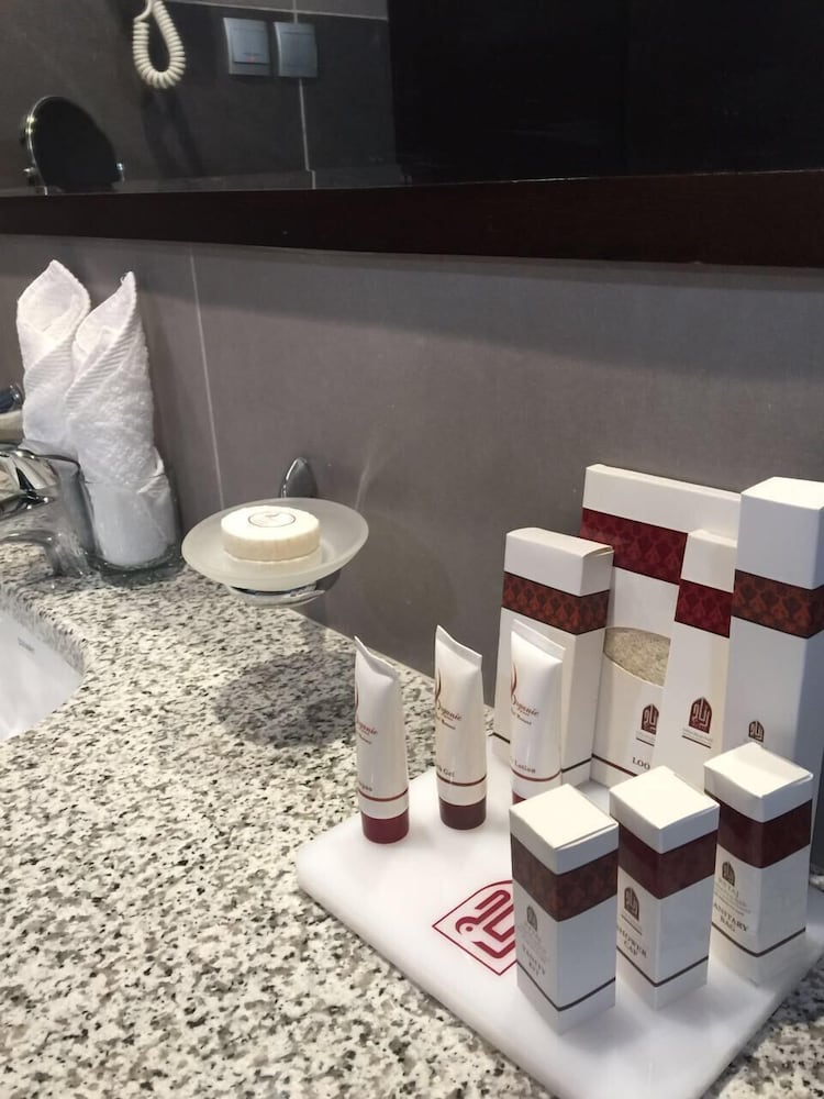 Фото Razana al Rawdha Makkah Hotel