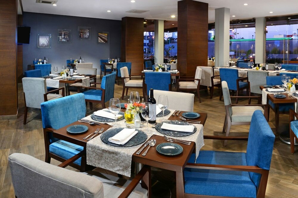 Фото Gran Hotel De Puebla by Hnf