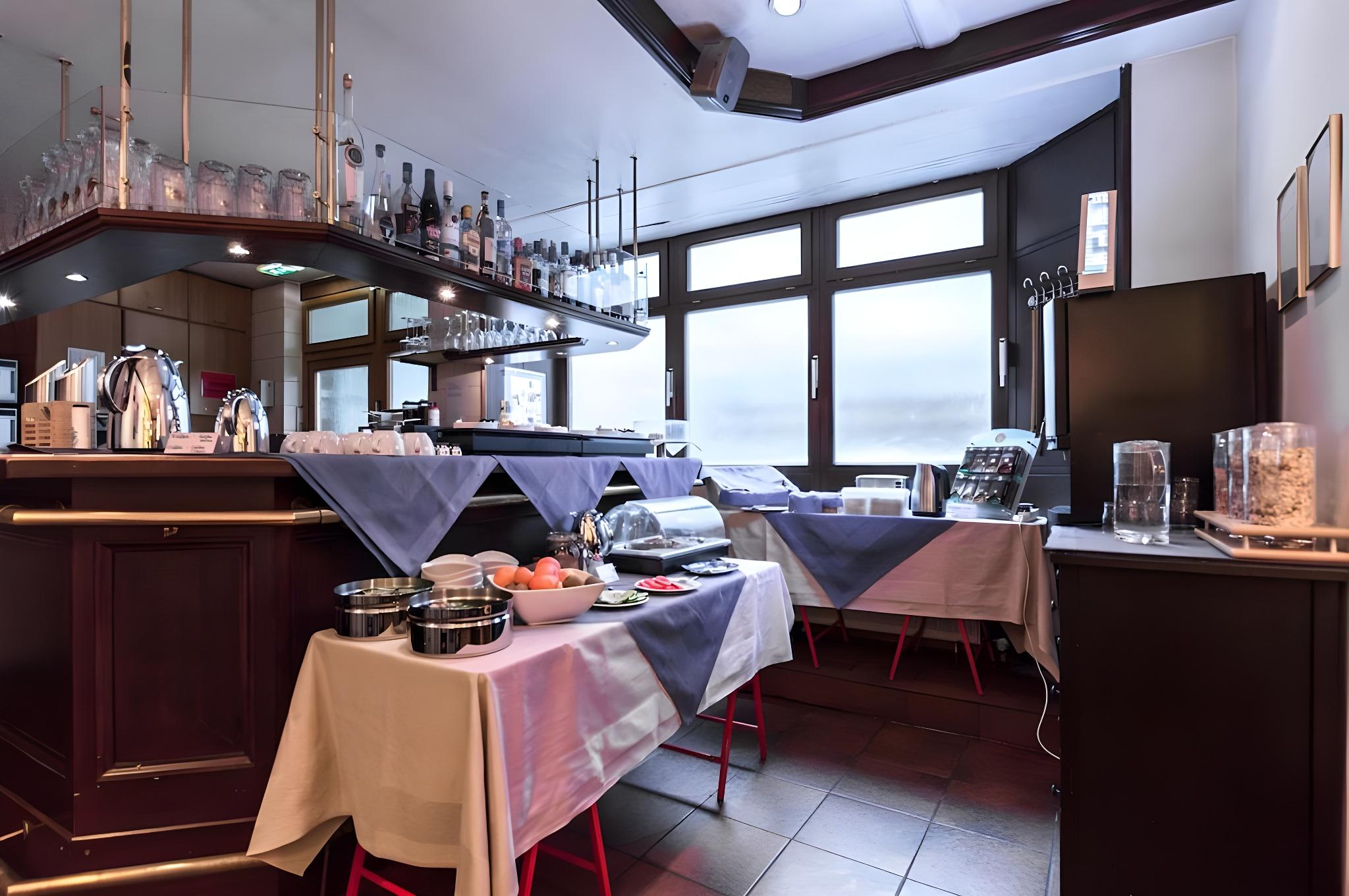 Фото Smart Stay Hotel Station