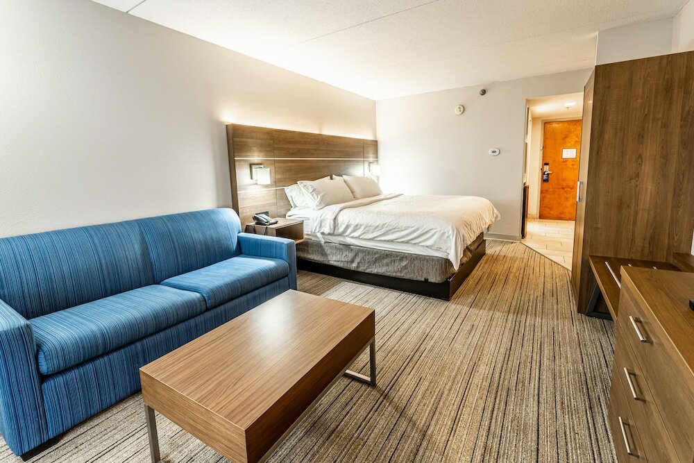 Фото Holiday Inn Express Indianapolis South, an Ihg Hotel