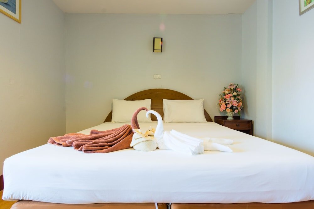 Фото Chaam Villa Sun Hotel