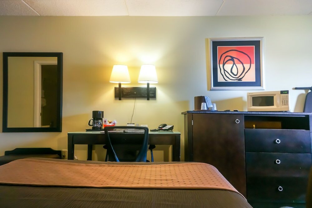 Фото Cocoa Country Inn at Hershey