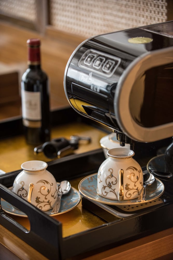 Фото Cours Et Pavillons