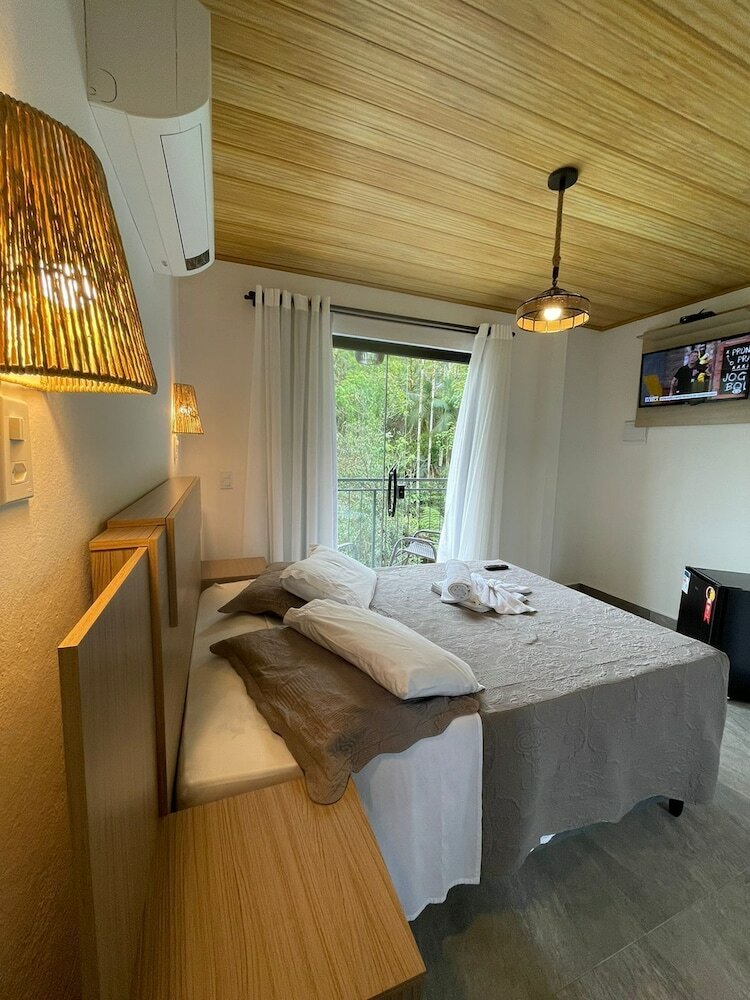 Фото Pousada Aconchegos Île de France