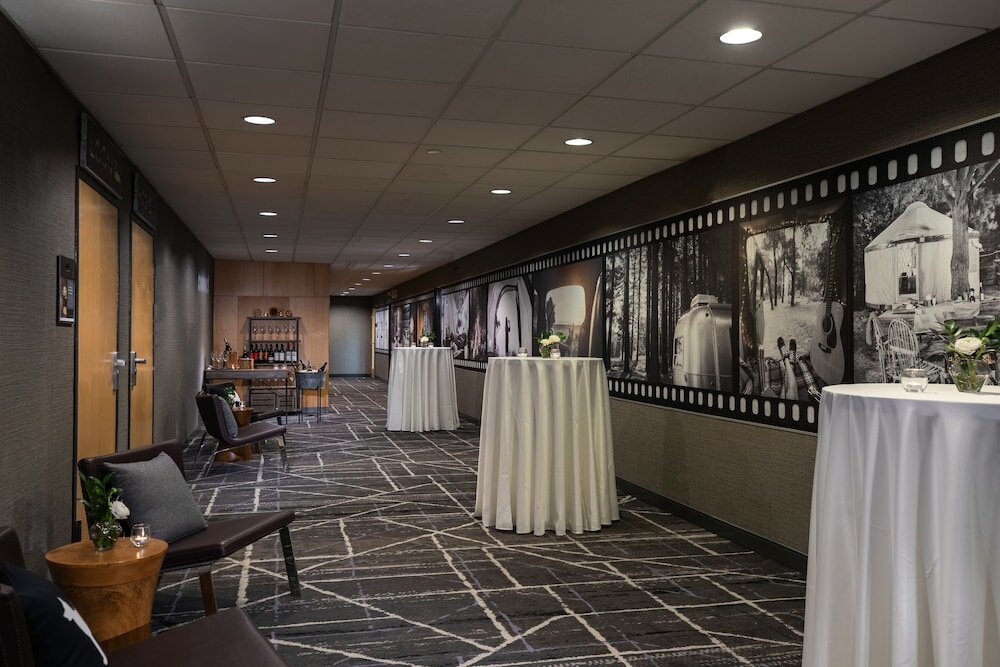 Фото Renaissance Minneapolis Bloomington Hotel