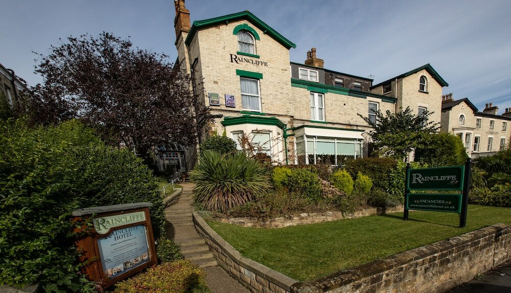 Фото Raincliffe Hotel