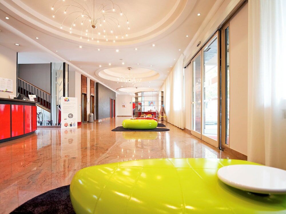 Фото Ibis Styles Parma Toscanini