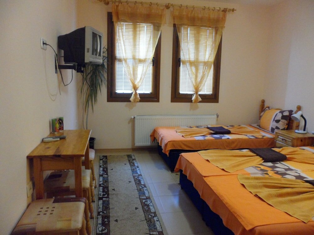 Фото Hotel Varusha