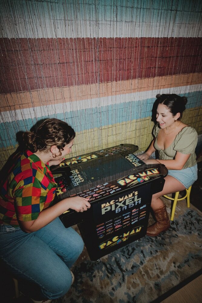 Фото Moxy Austin - University