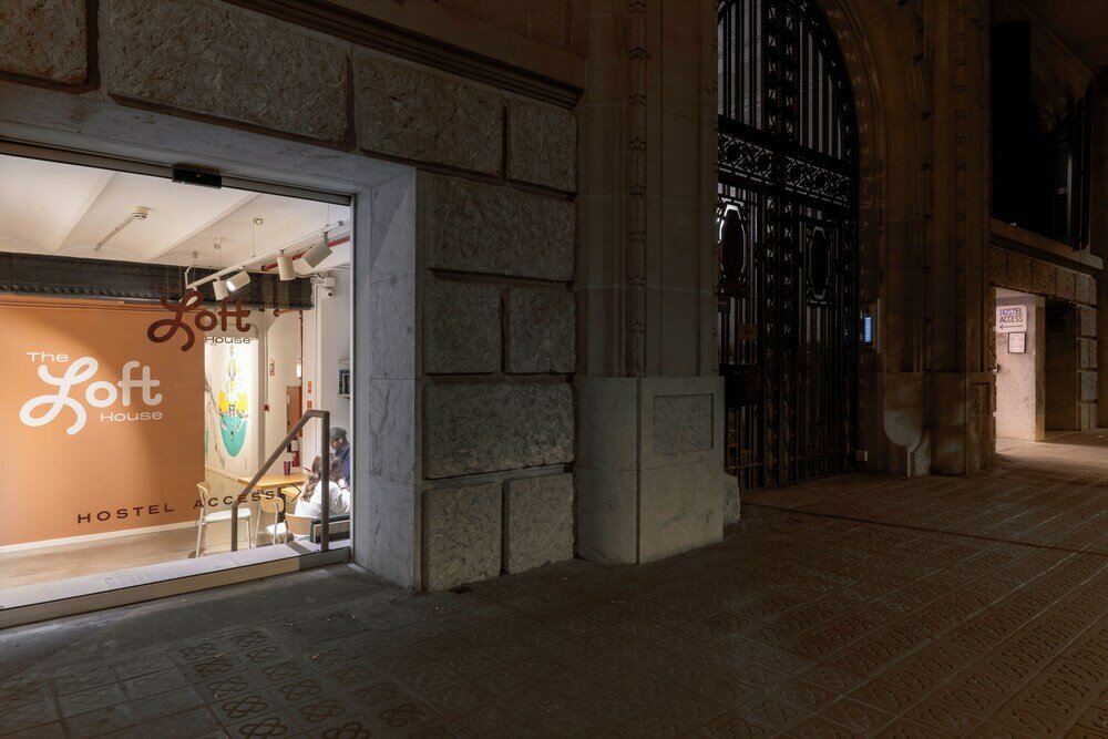 Фото The Loft Hostel Barcelona