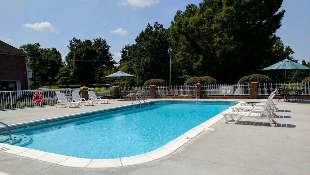 Hotel Old Bardstown Inn, Bardstown, photo