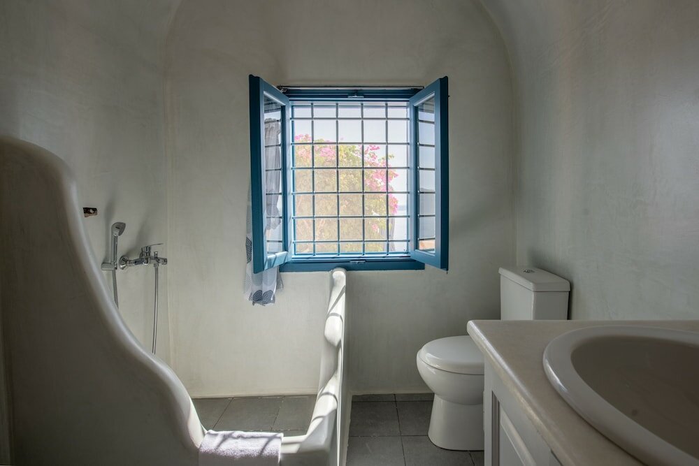 Фото Horizon Aeifos Suites