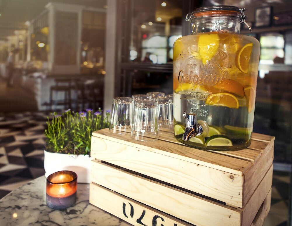 Фото Carlton Square Hotel