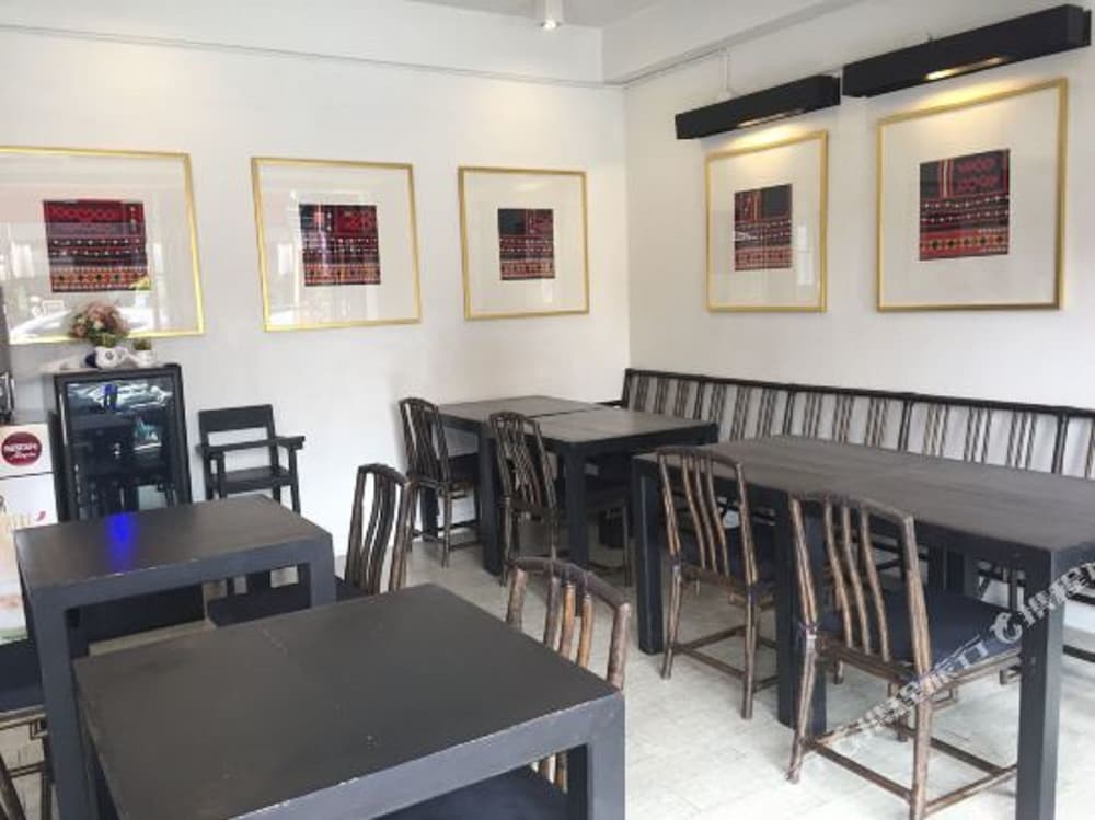 Фото 99 The Gallery Hotel