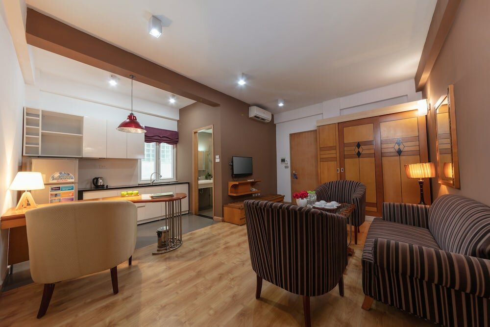 Фото Golden Sun Villa Hotel