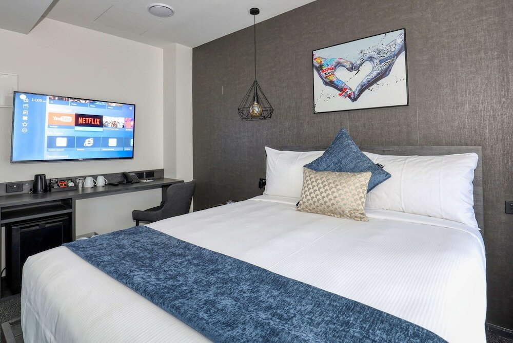 Фото Microtel by Wyndham Wellington