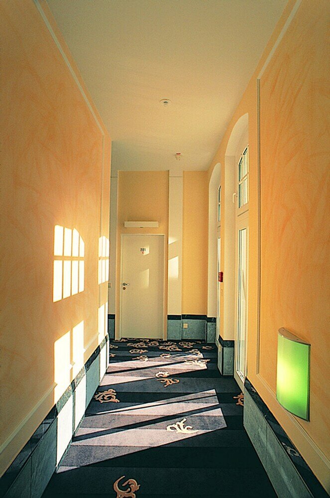 Фото Dom Hotel Limburg