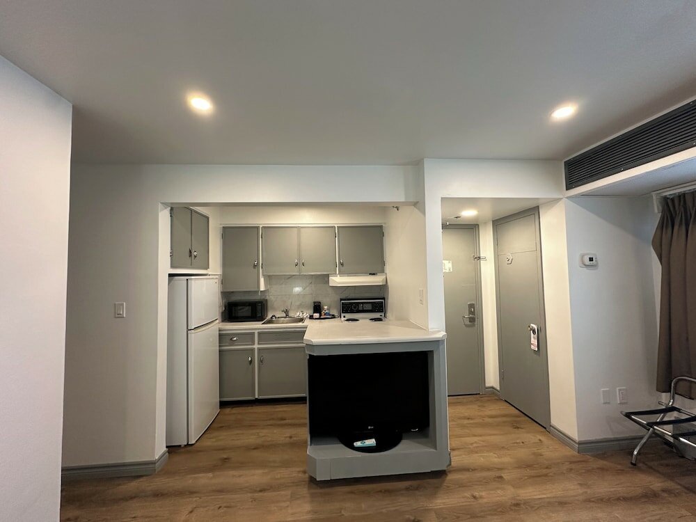 Фото Charlottetown Inn & Conference Centre