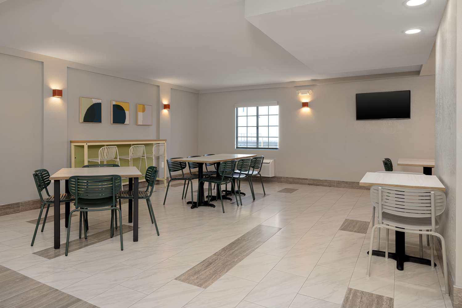 Фото Baymont by Wyndham Rock Springs