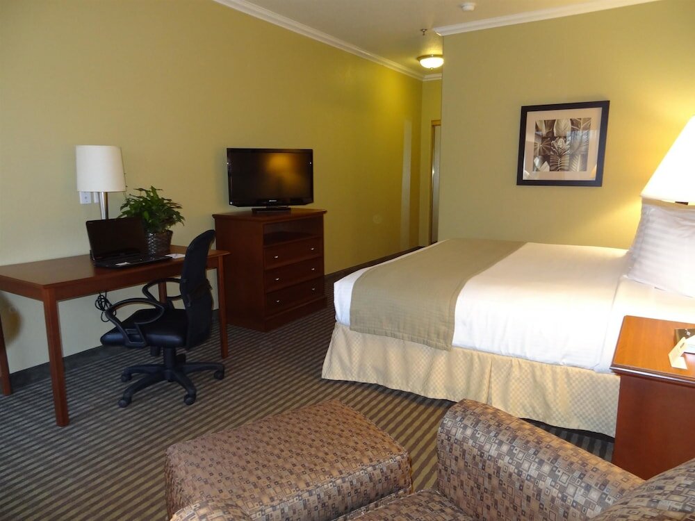 Фото Best Western Hebbronville Inn