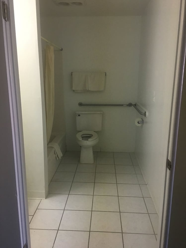 Фото Spanish Peaks Inn