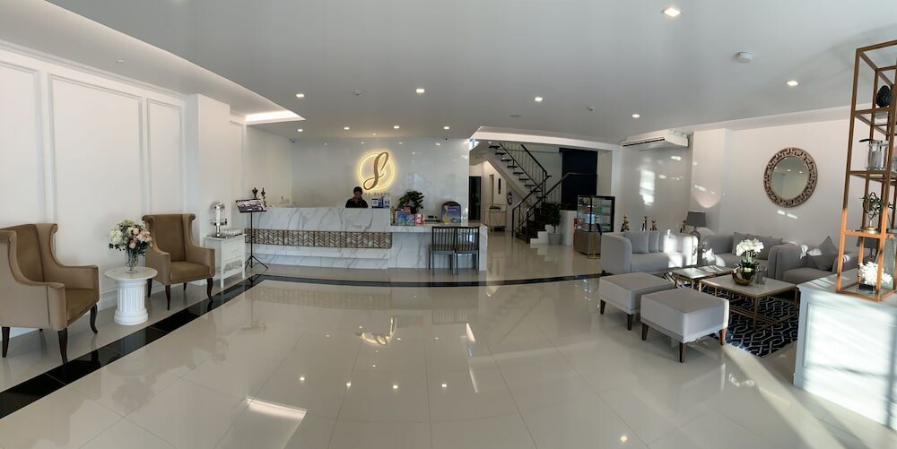 Фото The Seens Hotel