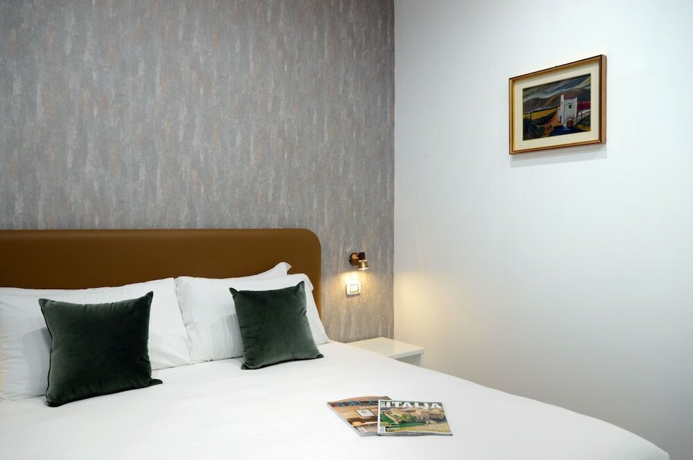 Фото Napoliseason Rooms and Breakfast