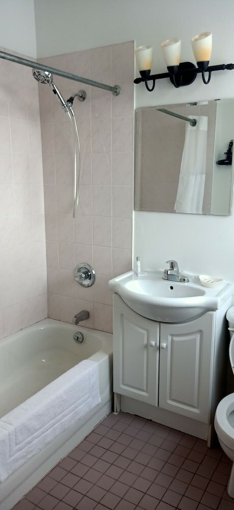 Фото London Residency Inn