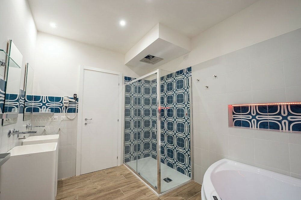 Фото H.G. Boutique Toledo Napoli Centro