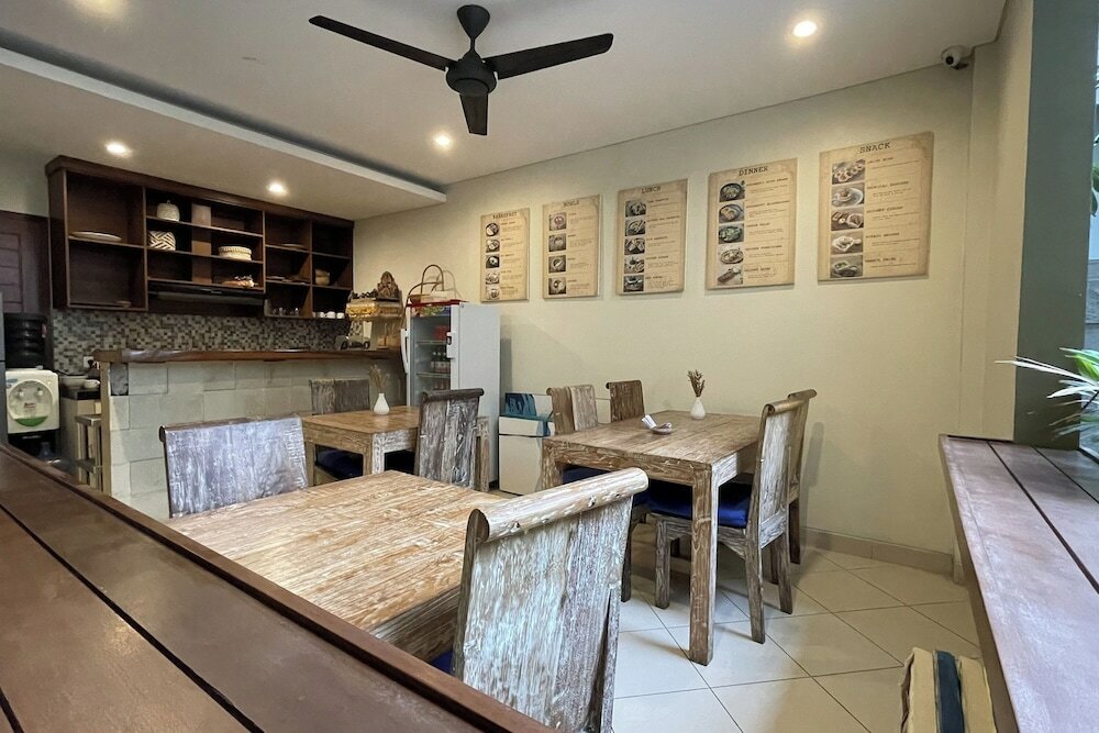 Фото Singgah Hotel Seminyak